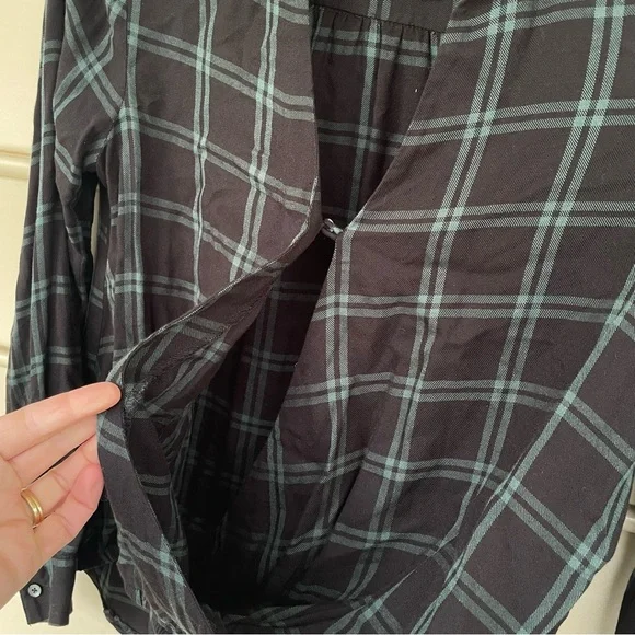 MADEWELL Plaid Black Green Collared Wrap Front Top Small - Picture 5 of 9